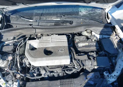 2021 Lexus Ux 200 z USA, uszkodzony, nr VIN JTHX3JBH5M2036273